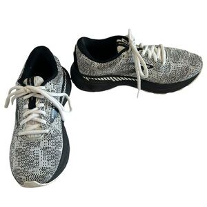 Brooks Adrenaline 21 Athletic White & Black Shoe  Size 7